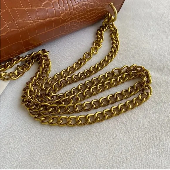 Unbranded Elegant Black Snake-Print Bag w/  Golden Lion Head & Golden Chain-NIP - Picture 13 of 16